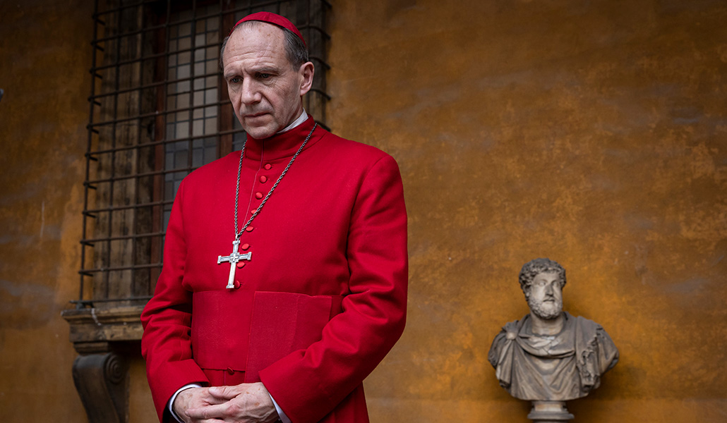 MISTERIO EN EL VATICANO: REVIEW DE CÓNCLAVE